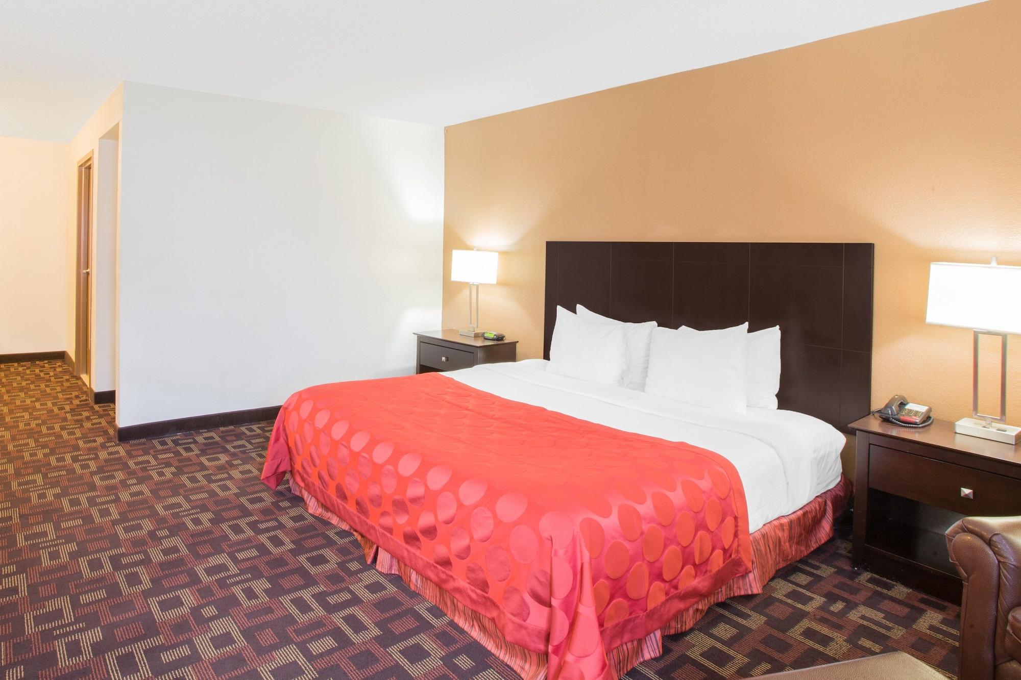 Sky Tree Hotel Tulsa